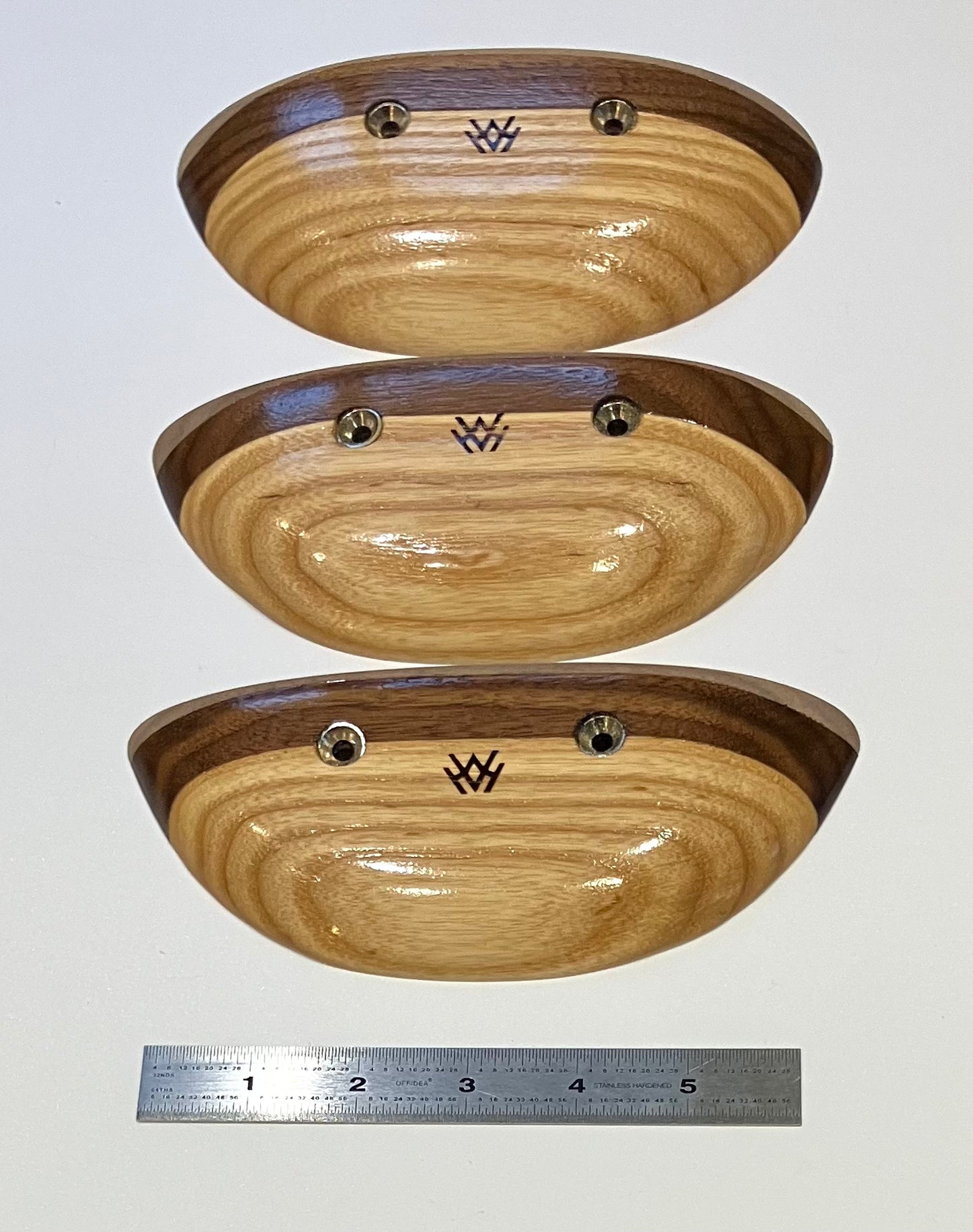 Varnished laminate crimps 3