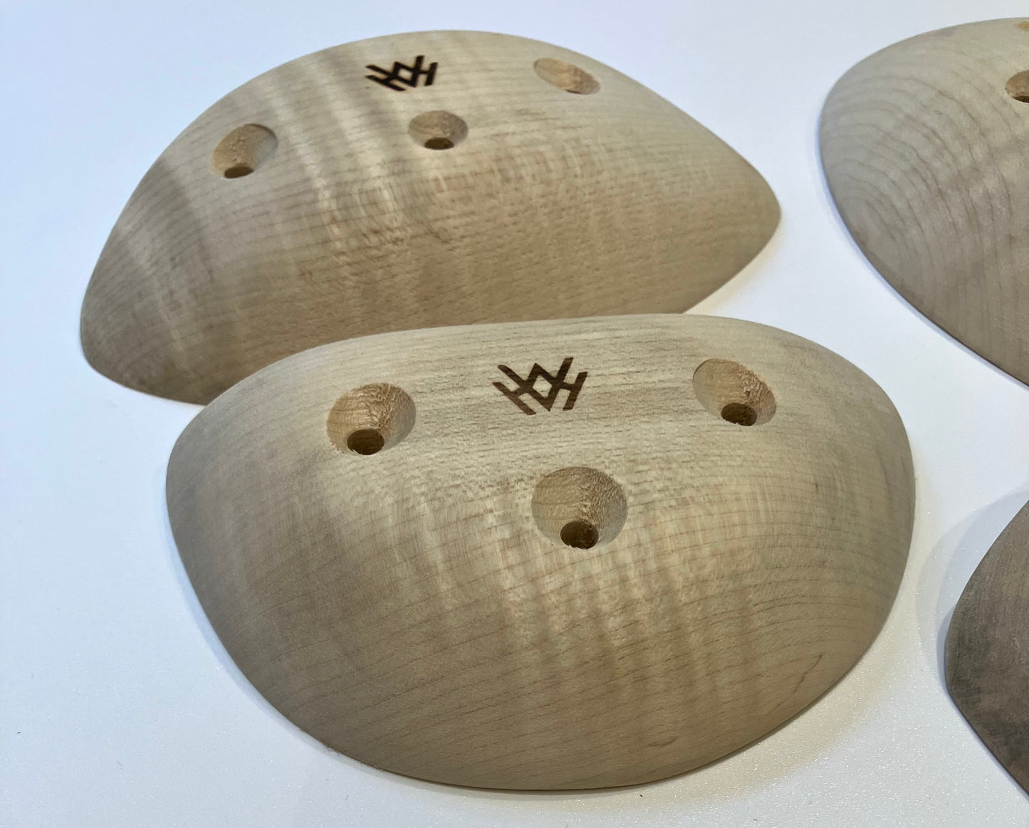 Rippled sycamore edges