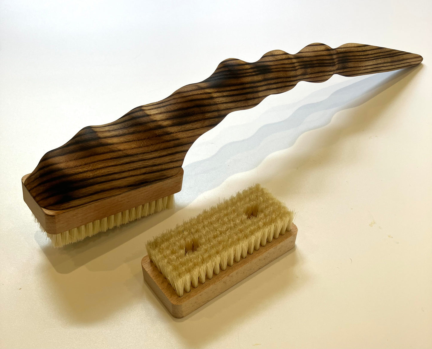 Large ash brush