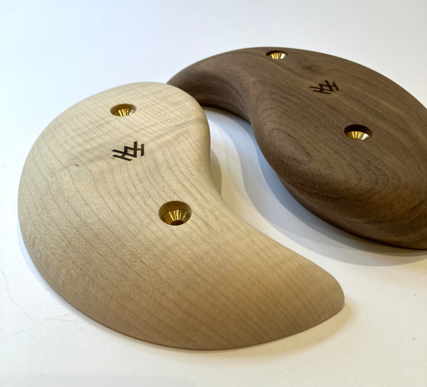 Yin Yang hold set
