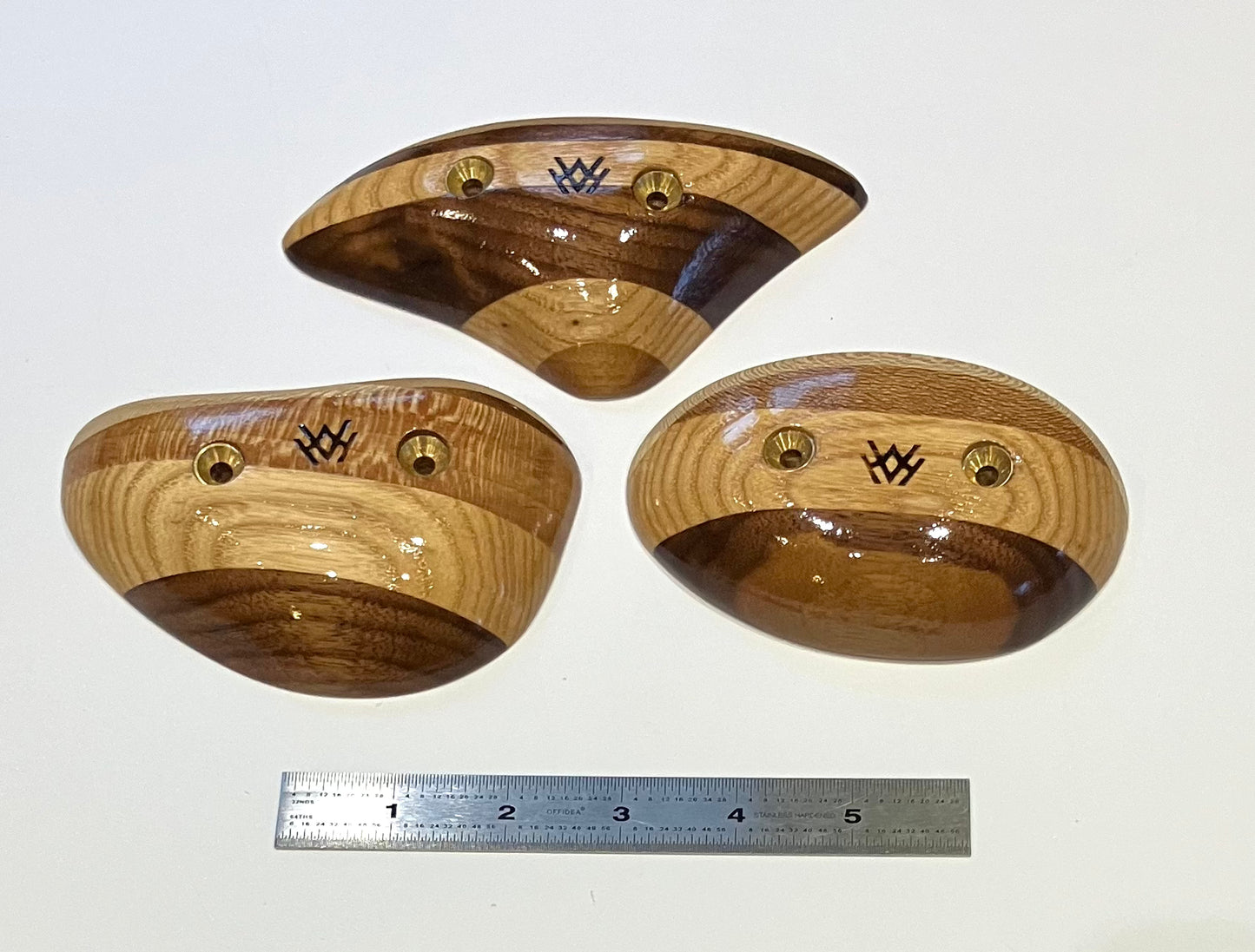 Varnished laminate crimps 4