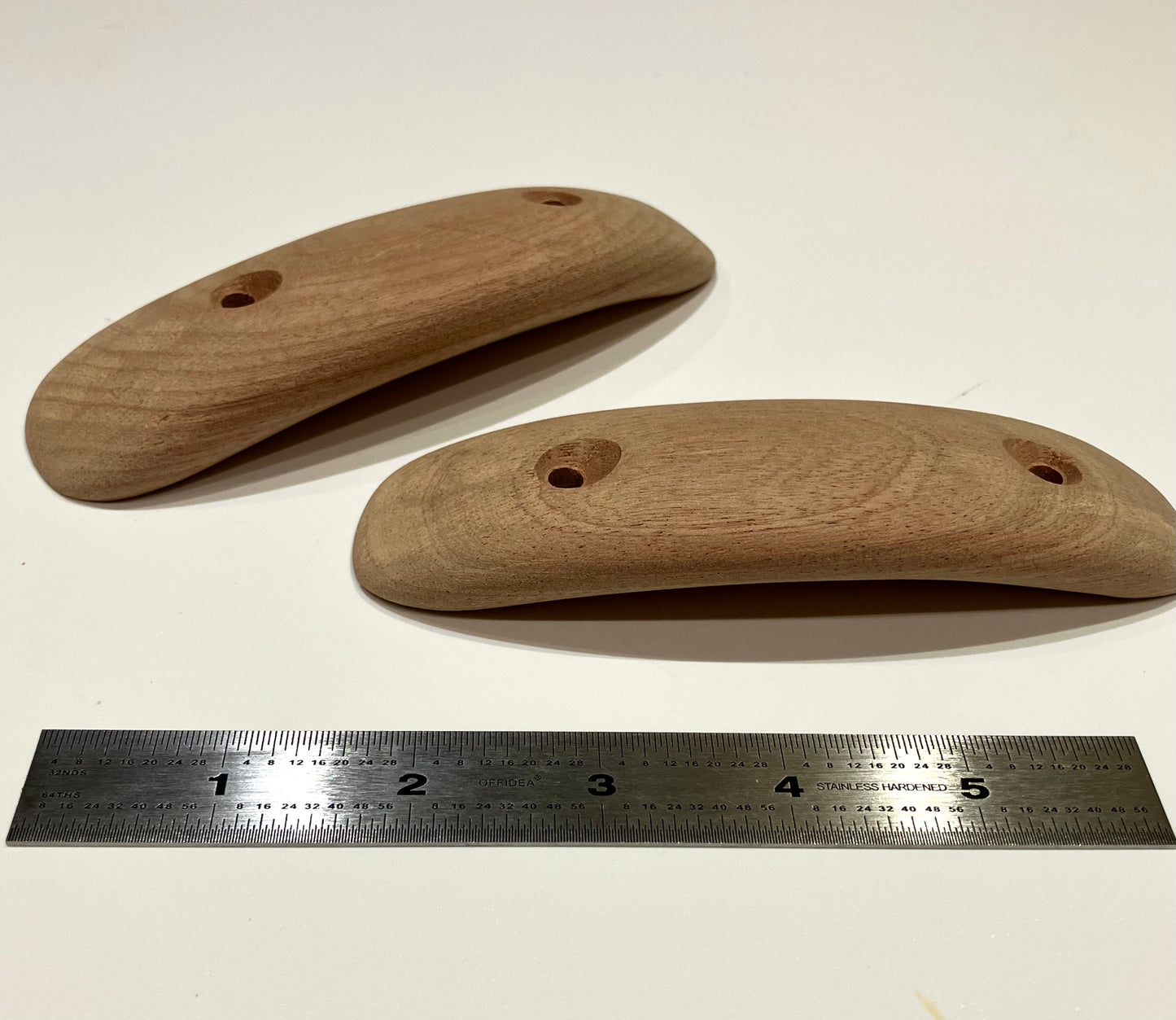 Scooped crimps