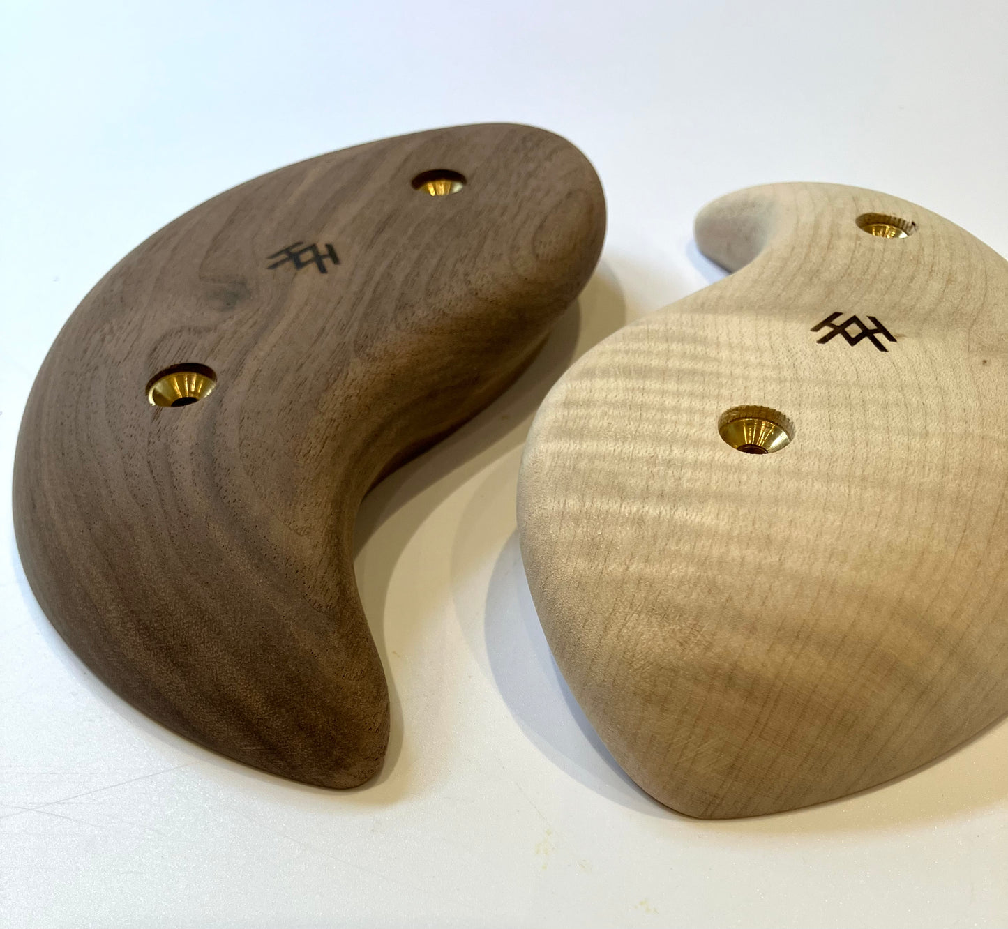 Yin Yang hold set