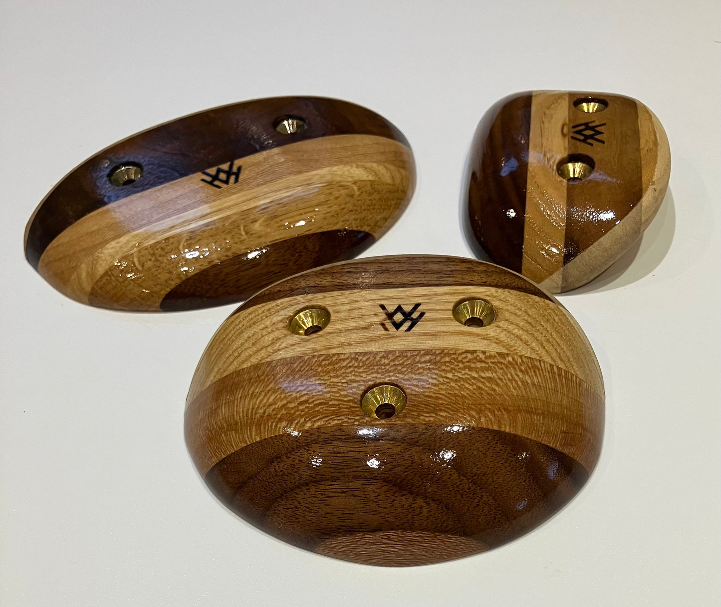 Varnished laminate crimps 6