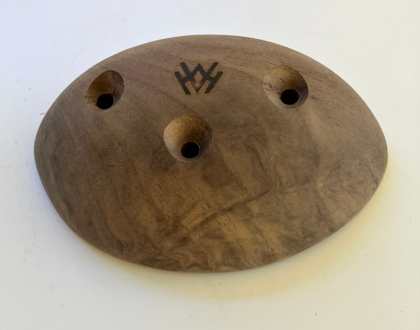 Walnut edge