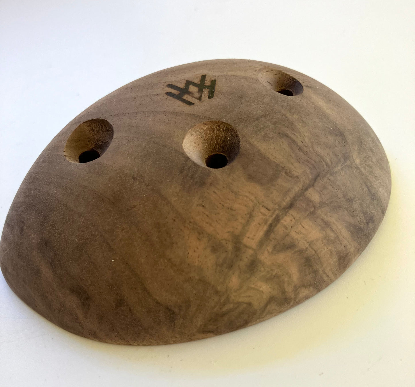 Walnut edge