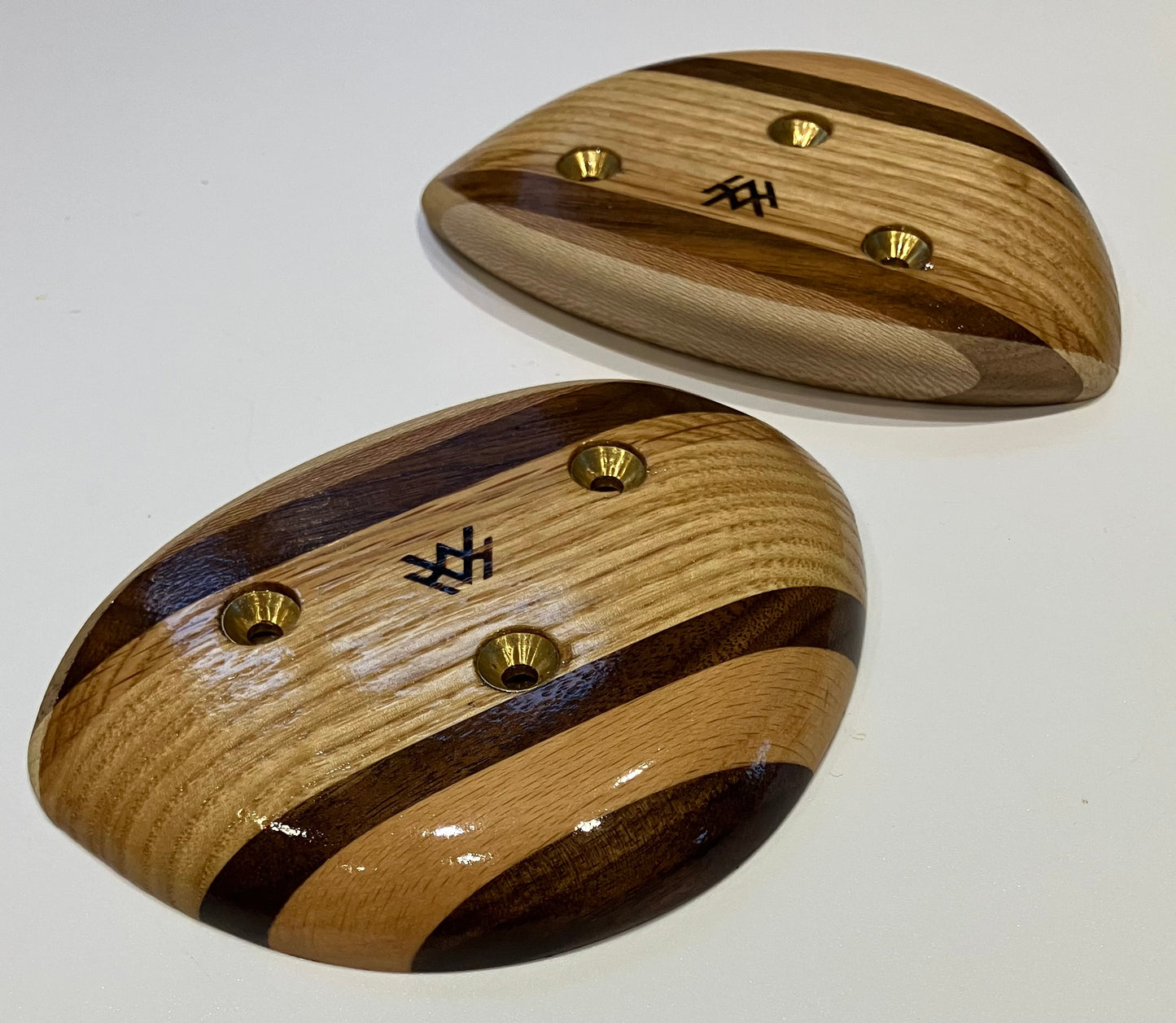 Vanished laminate crimps 1