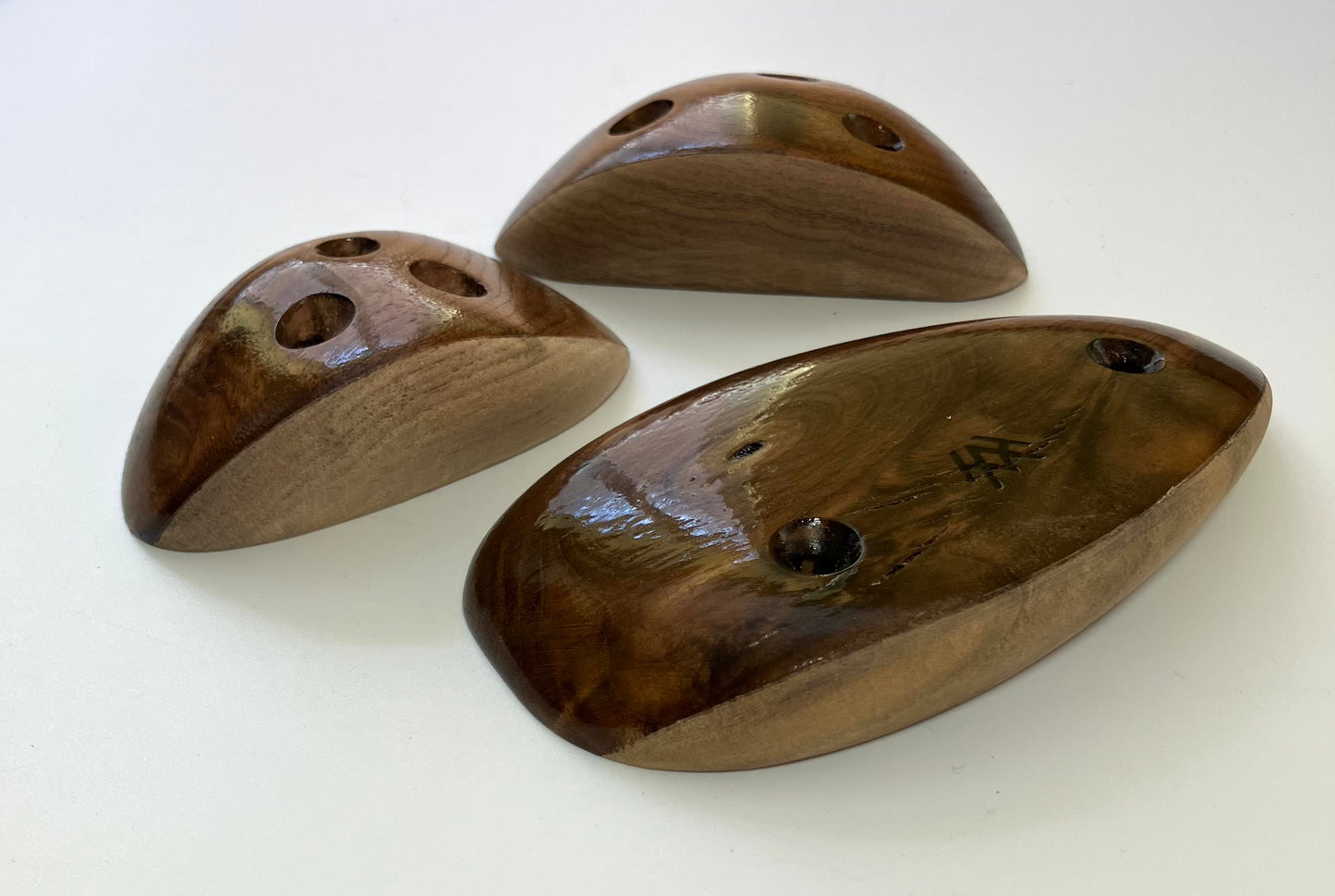 Walnut crimps